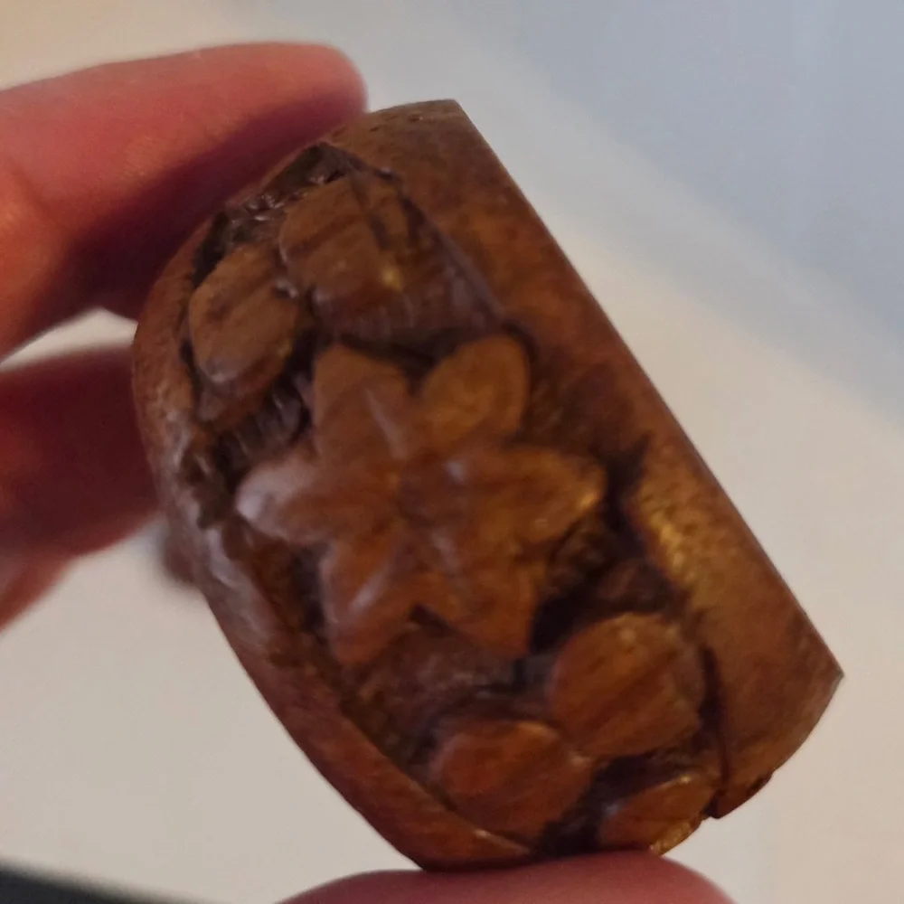 Hand-Carved Wooden Napkin Rings Set of 4 Made in India Vintage